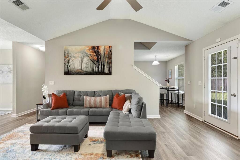Holiday home Modern And Comfortable For Your Next Stay! Savannah