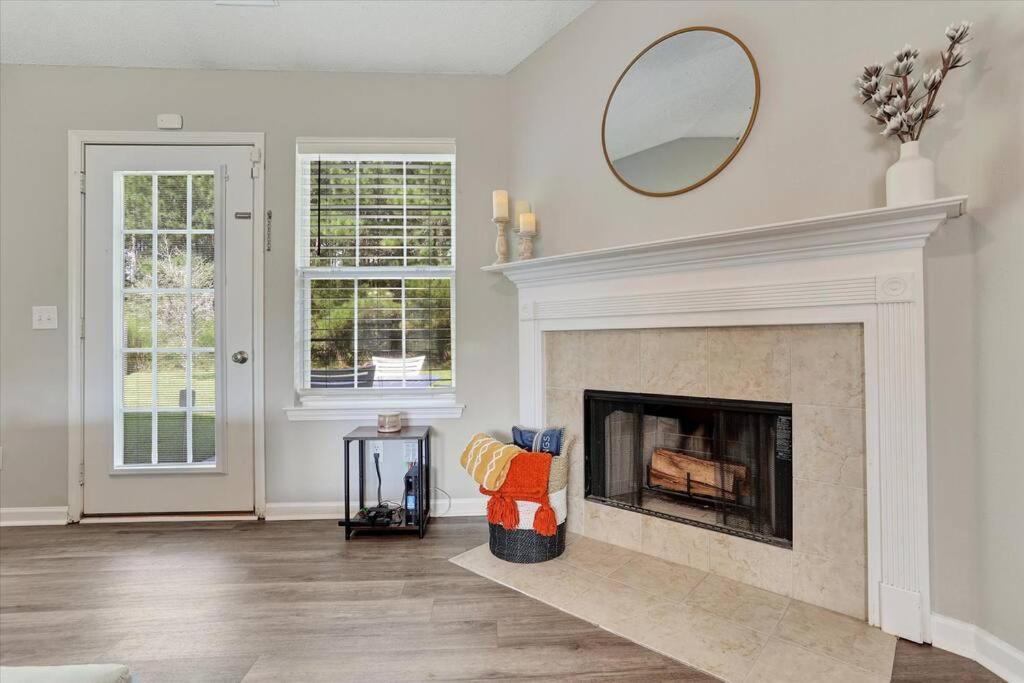 Modern And Comfortable For Your Next Stay! Holiday home Savannah